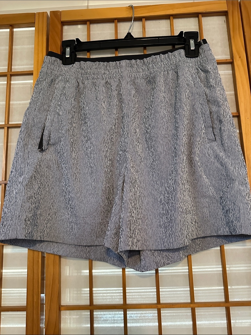 Athleta Light Gray Textured Athletic Shorts